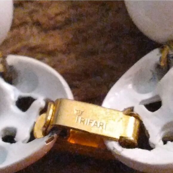 *RARE* STUNNING VINTAGE ESTATE SIGNED CROWN TRIFARI DBL STRAND 8" BRACELET G4931 - Picture 4 of 9